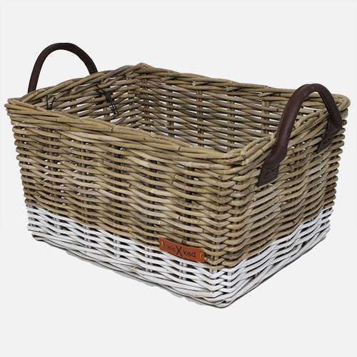 Kratmand met leren hengsels