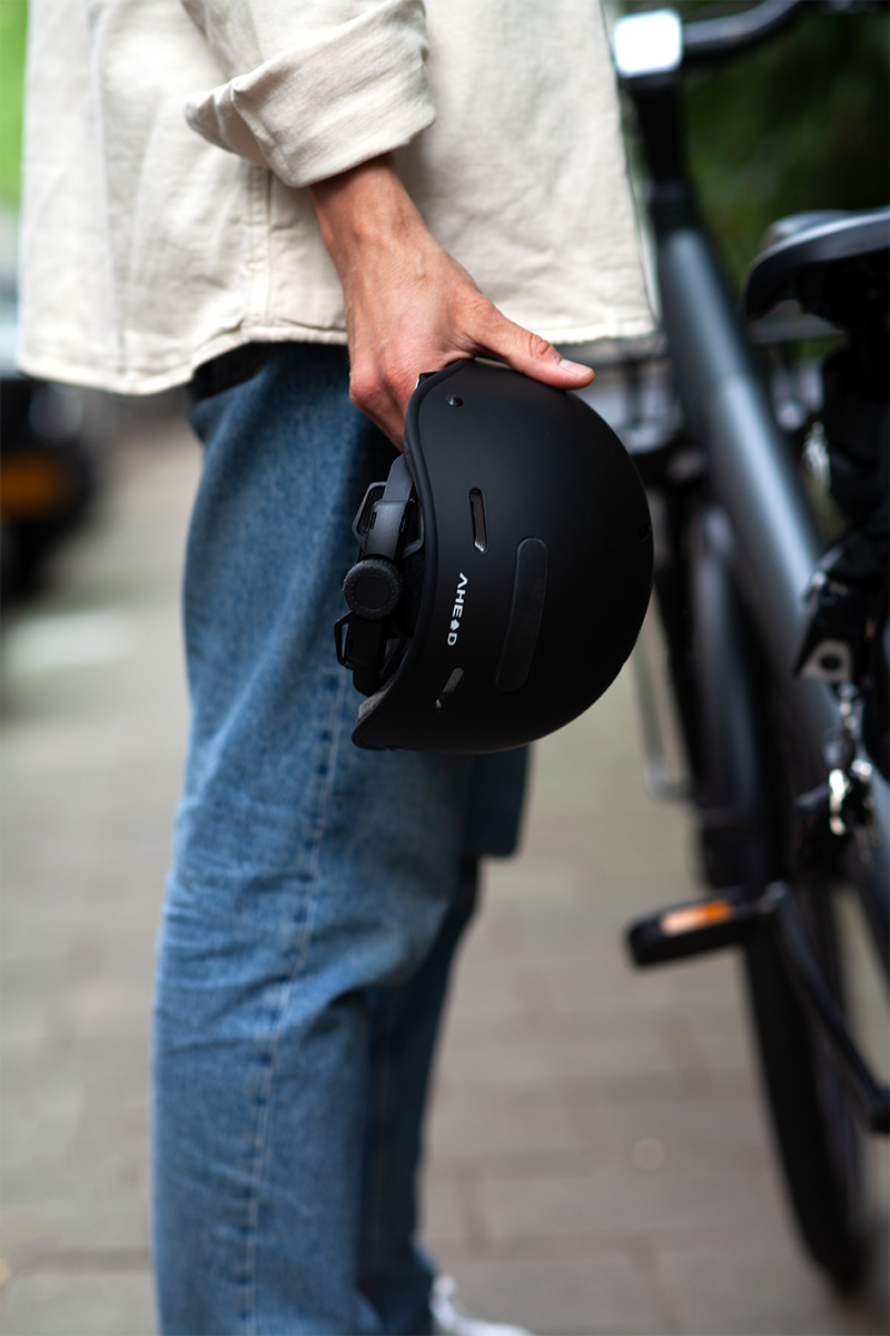 Laad afbeelding in galerijweergave, Commuter
