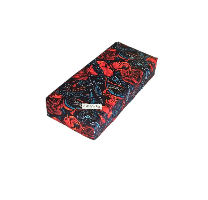 Laad afbeelding in galerijweergave, Big Cushie Print
